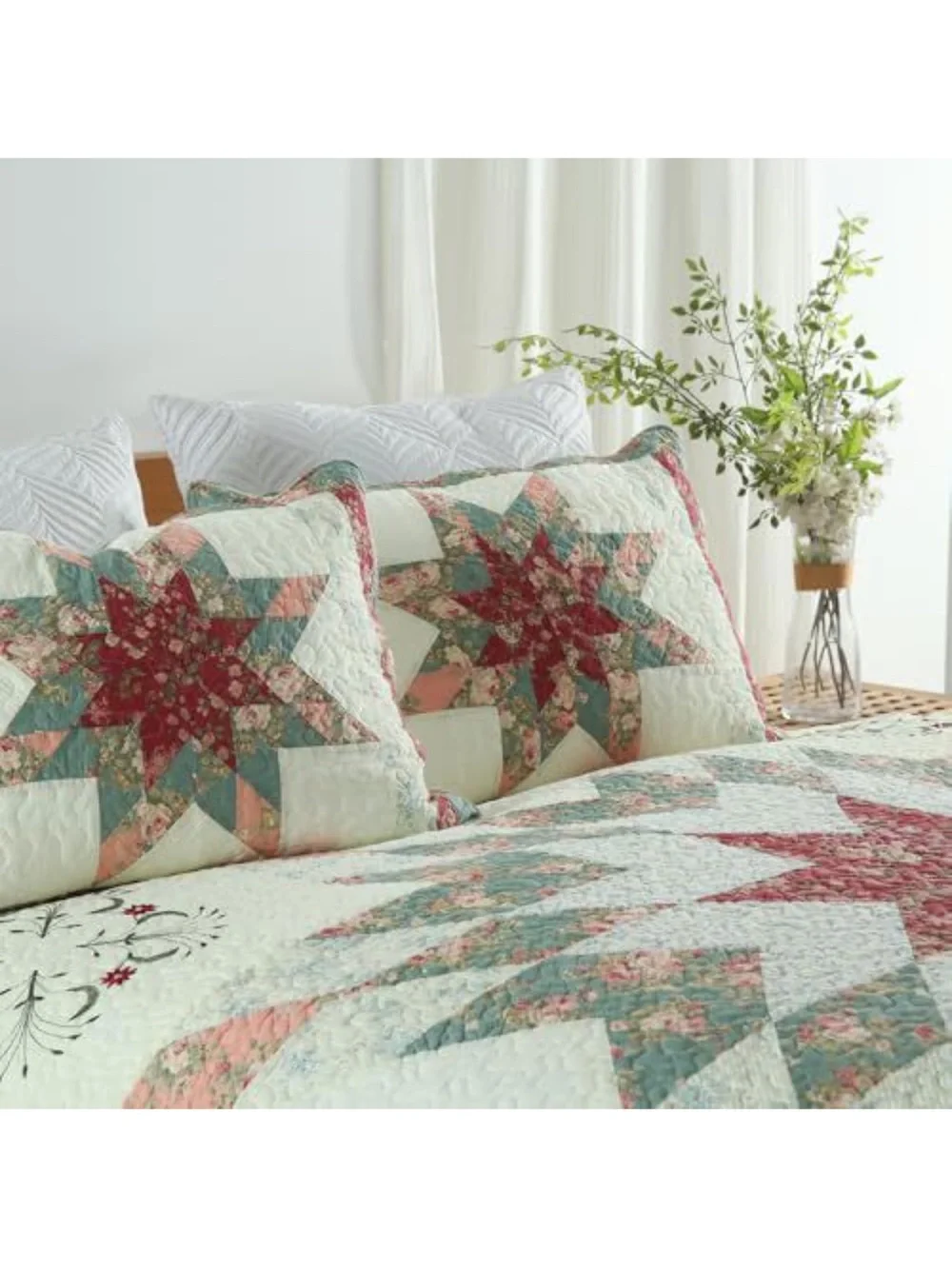 Red Floral Star Quilt Bedspread Set - Reversible 3-Piece Bedding